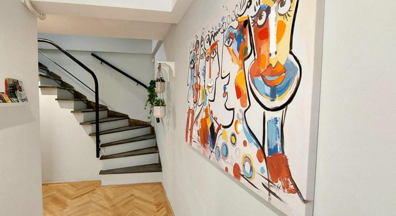 A+ Budapest Downtown Apartments ภายนอก รูปภาพ